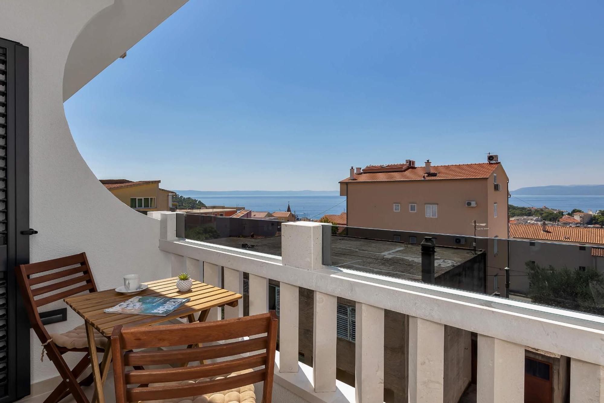 Apartments Luka'S View Макарска Экстерьер фото